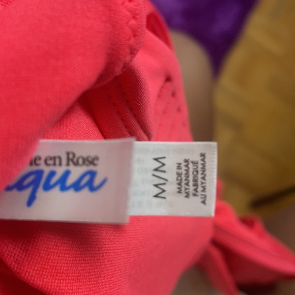LA VIE EN ROSE AQUA PINK 2 PIÈCES SWIMWEAR SIZE MEDIUM - Picture 9 of 9